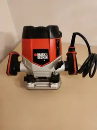 Like New Black and Decker Router Model RP250-CA