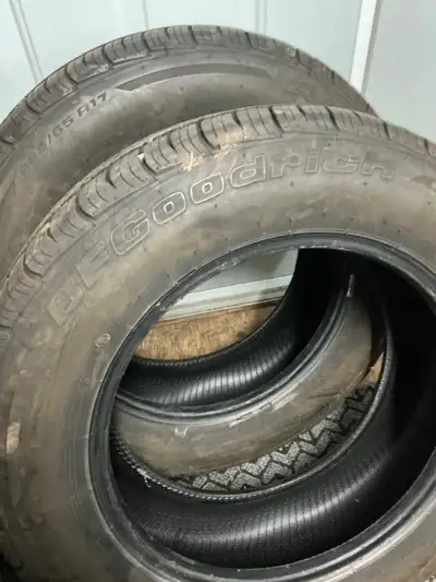I have 4 new tires for sale BFGoodrich Advantage Control 225/65/17 800$ The tires are new and no lon...
