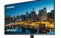 Samsung 32" Monitor - Brand New