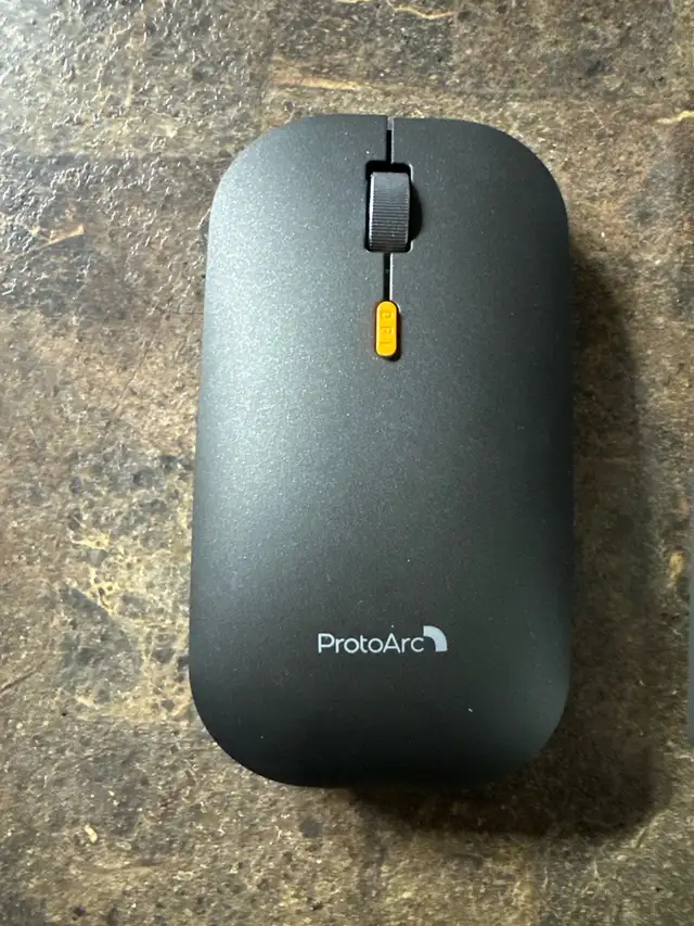 foldable wireless keyboard and mouse in Mice, Keyboards & Webcams in Sudbury - Image 3