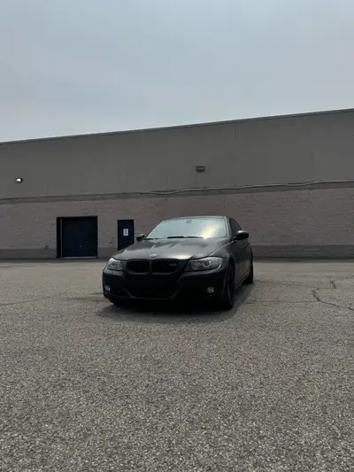 *IF you have any questions, message me* 2009 BMW 335ix for sale. It was my brother project as you ca...