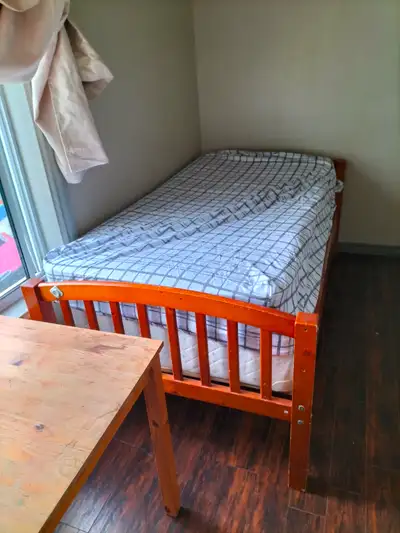 Bedroom for rent at Sandstone