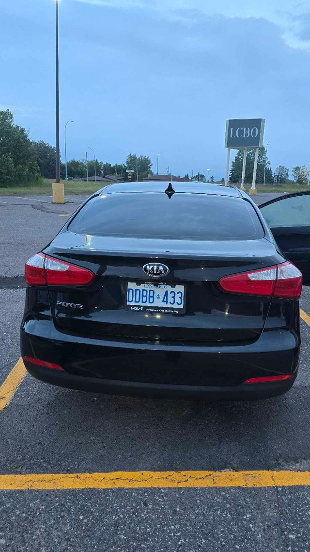Kia Forte  in Cars & Trucks in Thunder Bay - Image 3