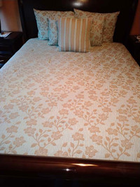 bed cover with pillow queen size