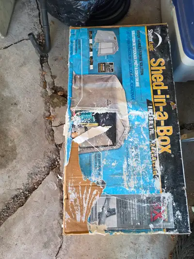 SHED IN A BOX..USED GREAT CONDITION ... COMPLETE PARTS.
