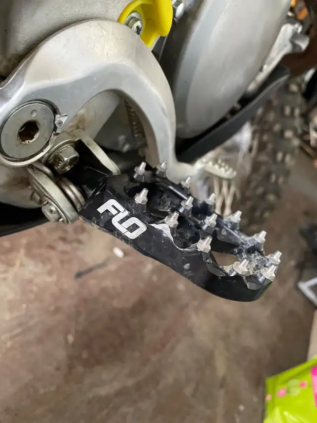 2022 Suzuki RMZ 250 in Dirt Bikes & Motocross in Renfrew - Image 6