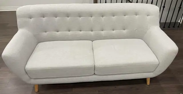 structube sofa set in Couches & Futons in Markham / York Region - Image 3