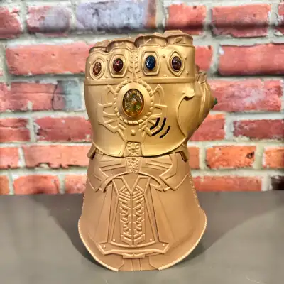 Marvel Avengers Infinity War Thanos Infinity Gauntlet Hasbro, View more