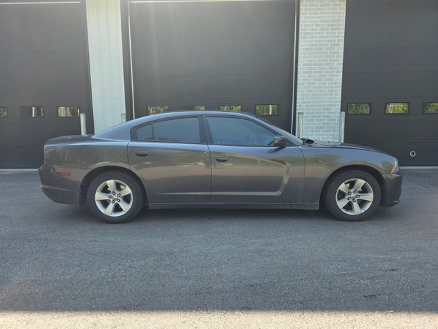 DODGE CHARGER SE 2014 — photo 2