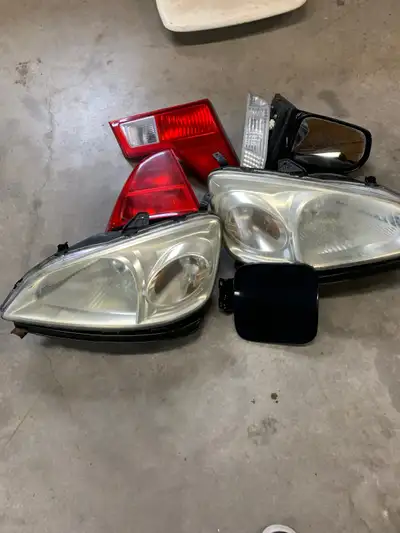 Head lights,left rear brake and tail lights,gas cover,wiper motor and arm,power steering pump,muffle...