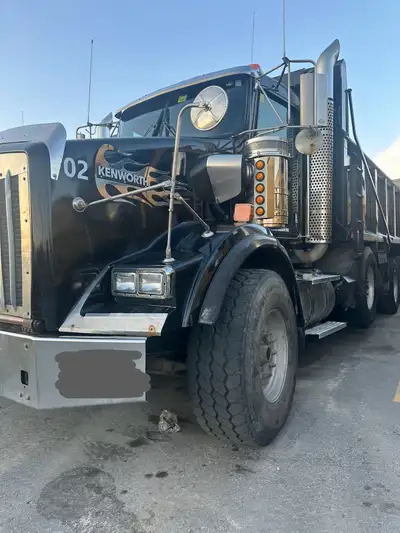 I am selling my 2011 Kenworth T800 Dump truck. Owner operator Truck - Very well maintained and taken...