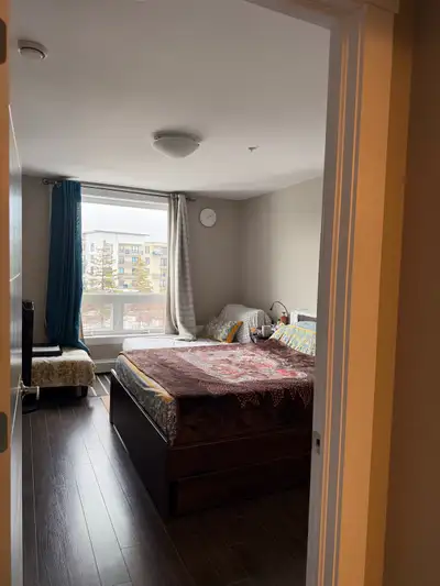 A large 154 sq ft private bedroom with walk-in closet is available in a 1550 sq ft apartment. This i...