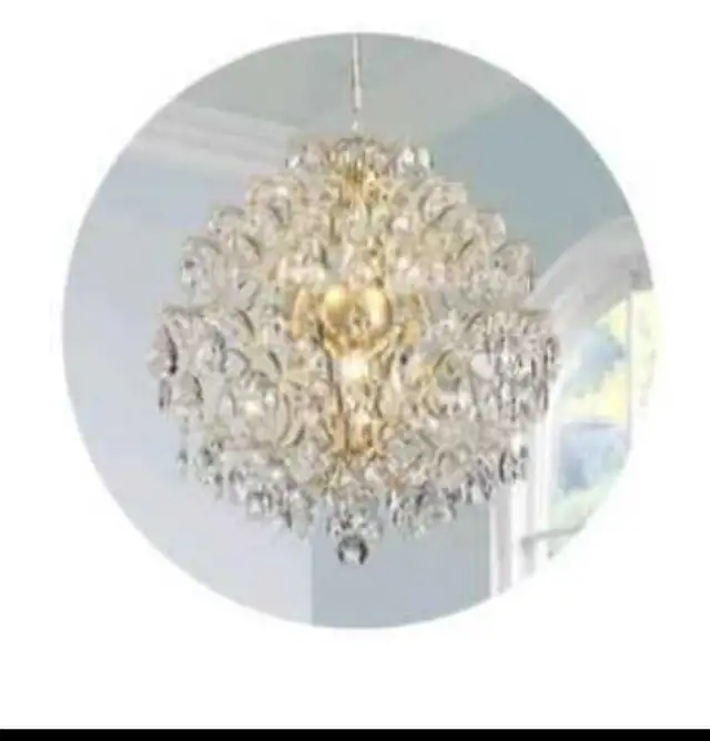 Gold Pendant Chandelier in Indoor Lighting & Fans in Mississauga / Peel Region - Image 4