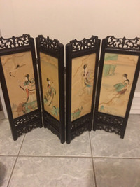 Vintage 4 panel hand painted table top screen. 13” tall.