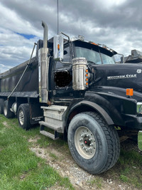 2012 Western Star Dump Truck