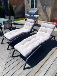 Two Outdoor Recliners 