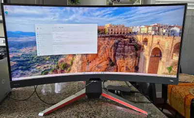 In great condition https://www.benq.com/en-us/monitor/gaming/ex3410r.html - 34" 3440x1440 WQHD 21:9...
