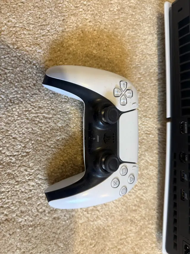 PS5 Slim Disc Package in Sony Playstation 5 in Ottawa - Image 6