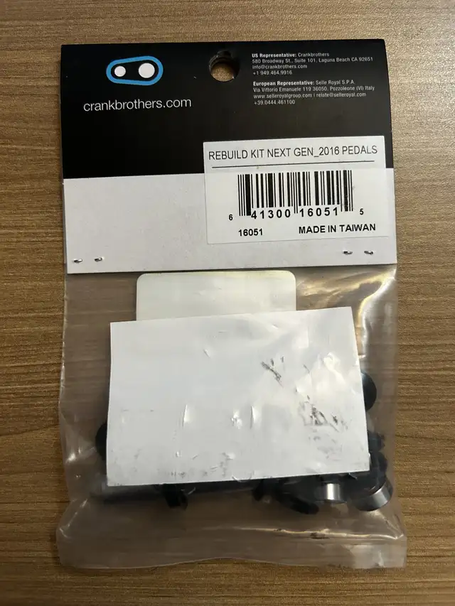 Crankbrothers Mallet E pedals (used) with new cleats/axles in Frames & Parts in Gatineau - Image 8