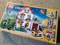 LEGO Creator Modular Family Villa 31069 Building Kit