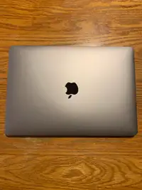 Great Condition MacBook Pro, 13-inch 2020