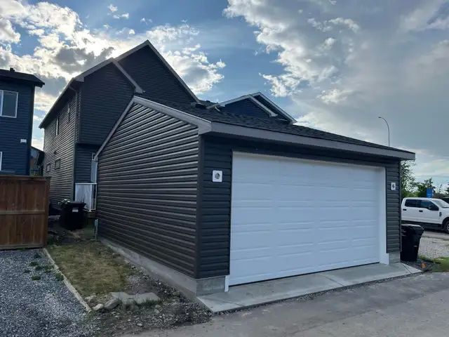 Garage builder438519870627532803