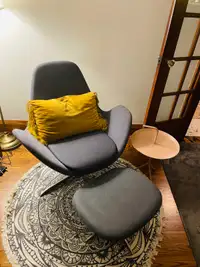 Designer lounge chair - Danish design and quality