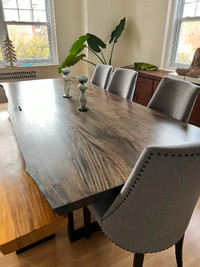 Artemano big kitchen table