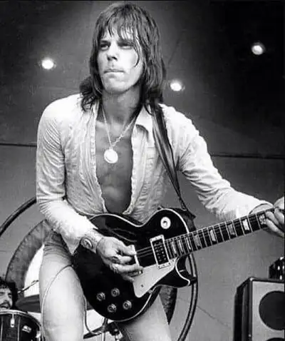NEEDED: BASS, DRUMS & MAYBE KEYBOARDS FOR JEFF BECK TRIBUTE BAND, View more