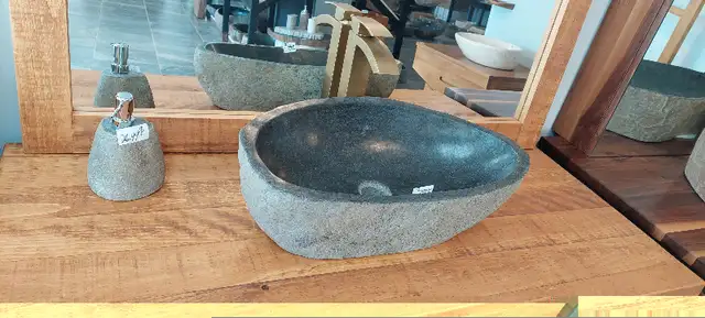 Grand choix de vasques en pierre naturel et plus!! in Bathwares in Laval / North Shore - Image 7