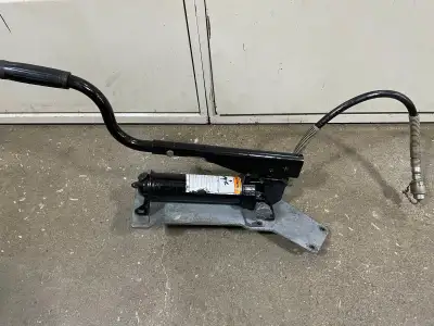 Hydraulic pump / enerpac for groovers, pipe cutters etc., View more