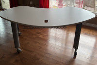 White adjustable desks (stand or sitting positions 