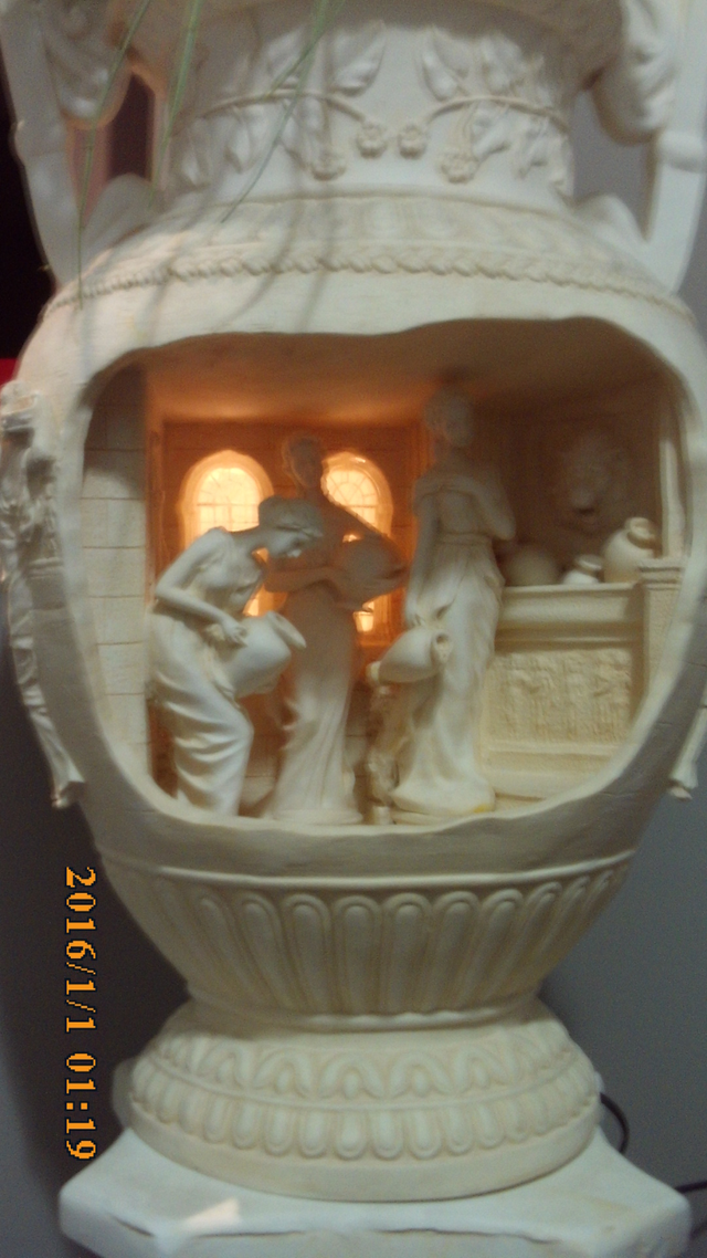 Ceramic Fountain in Home Décor & Accents in Fort McMurray - Image 3