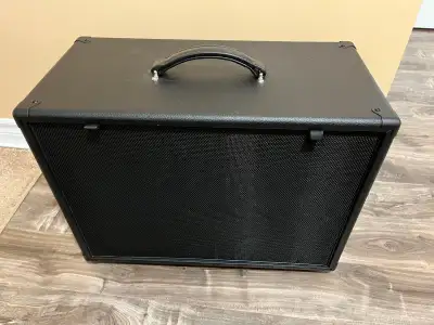 Eminence speaker cabinet 2x10", View more