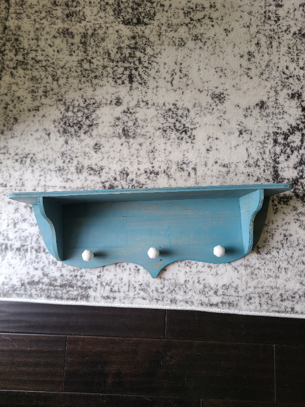 ***Kid's Coat Rack and Shelf*** in Other in Burnaby/New Westminster - Image 2