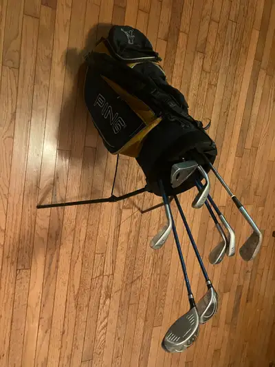 Ping Moxie Junior Golf Club Set, View more