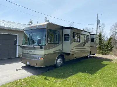 Class A Diesel Pusher Motorhome, Canadian made by Triple E from Manitoba. Non smokers, no pets, alwa...