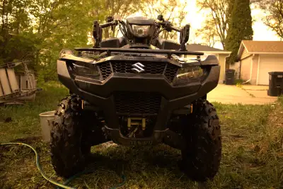 Almost new 2019 king quad. Only 500kms. Comes with rear seat/storage, vinyl cover, front utility rac...