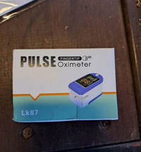  Pulse oximeter for sale brand new