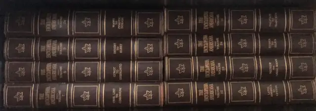 THE ENCYCLOPEDIA AMERICANA CANADIAN EDITION 1955