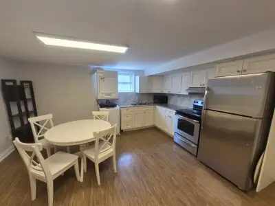 ENTAL ALERT! Cozy 1 Bedroom Apartment for Rent! $1,600/month Available April 15 2026 Location: 79 Ba...