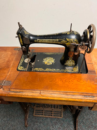 Singer Treadle Sewing Machine - 1919