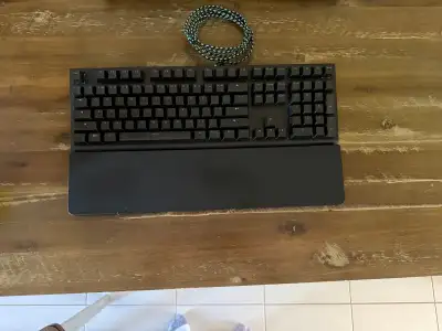 Wooting Two HE Keyboard w Wrist Rest and Original Packaging, View more