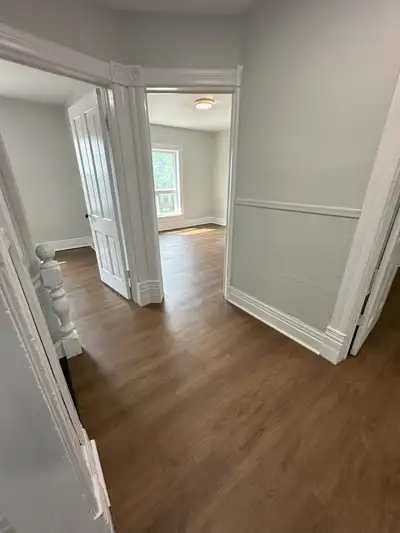 2-Bedroom Upper Unit Duplex for Rent in West Broadway
