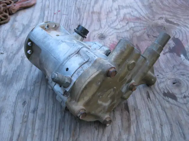 pressure washer pump- used63234678612099121