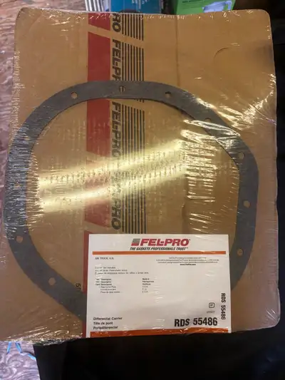 New diff gasket for Chevy truck or SUV. I bought the wrong one. Part number RDS-55486. Free to whoev...
