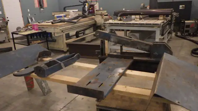 SCOTCHMEN IRON WORKER in Power Tools in Norfolk County - Image 5