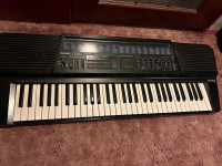 Casio CT-656 music keyboard