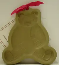 NEW, POTTERY "TEDDY BEAR", USA COOKIE/CRAFT MOLD