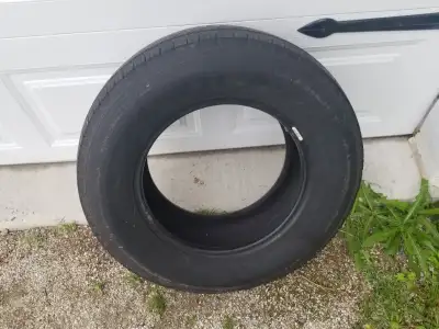 Used Michelin Latitude Tire - 235 70 R16 Single Tire - Some good wear still. Used on a Ford Escape o...